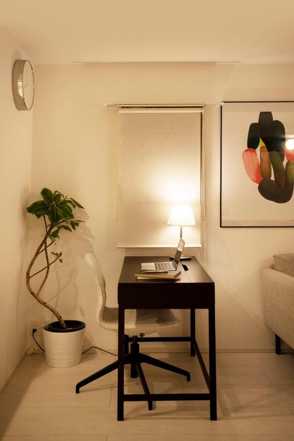 6 Mins To Walk Jr Okubo Station 1Stop To Shinjuku Brand New Silent Stylish 3Br Villa Токио Экстерьер фото